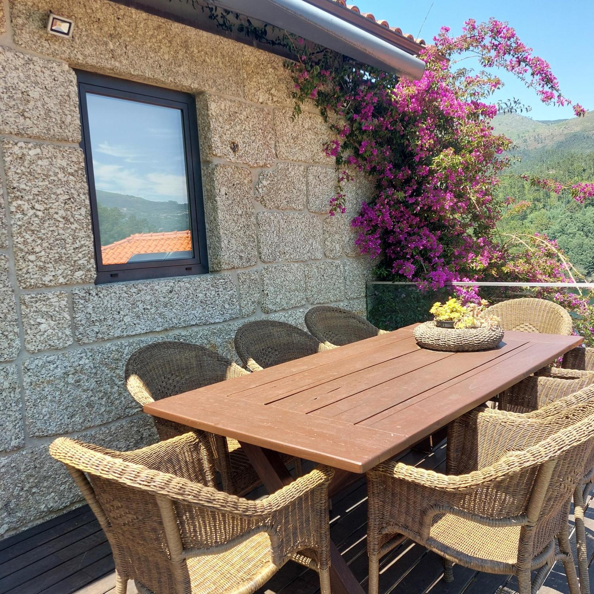 Casa Do Penedo - Quinta De Fundevilla Geres Εξωτερικό φωτογραφία